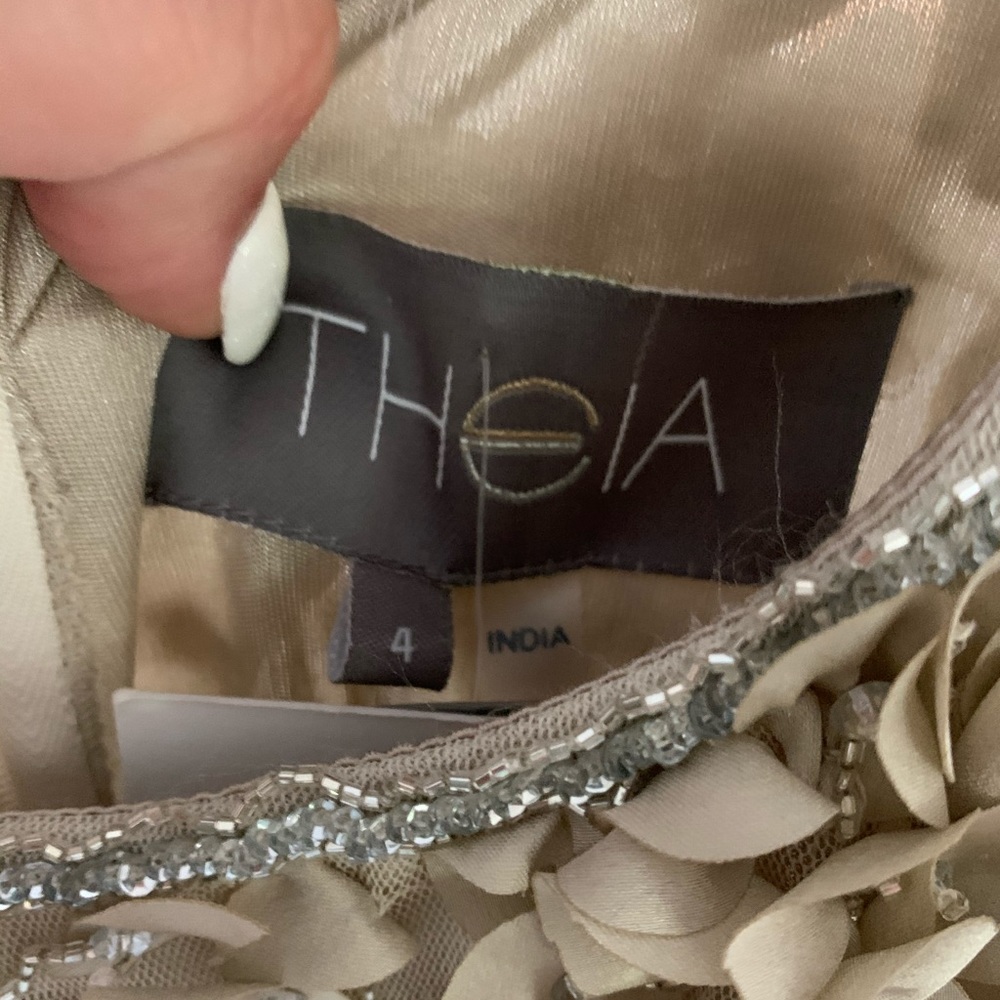 🌸NWT Champagne Gold Beaded Theia Gown - Picture 4 of 12